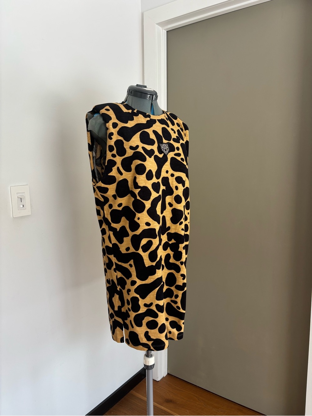 LITA by Ciara Large Cheetah T-Shirt Dress Iced Coffee Size S NWT